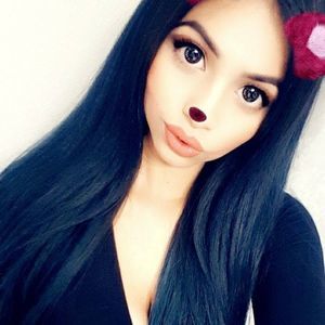 Meet your Posher, Lizbeth